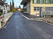28.10.2025 Schulhausweg nach Belagseinbau