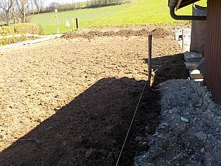 Schaufelplanie / Steinrabatte