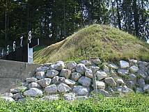 Aufgeschütteter Damm