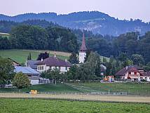 In der Leuere Richtung Kirche